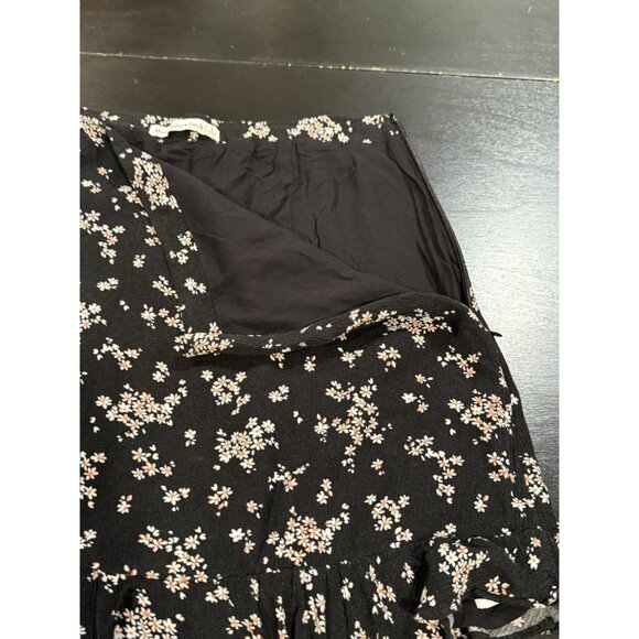 Abercrombie & Fitch Black Floral Large Whimsigoth Mini Skirt Womens Large - Picture 5 of 12